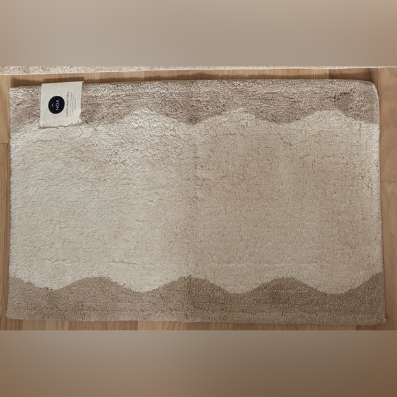 Brand New House of Noa Bath Mat – 21" x 34" - Picture 1 of 1